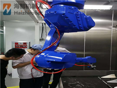 轉台懸掛噴塗機器人