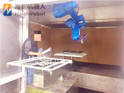 吊裝噴塗機械手