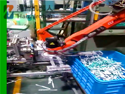 衝床衝壓機械手聯機應用(圖3) 衝床衝壓機械手聯機應用(圖3)