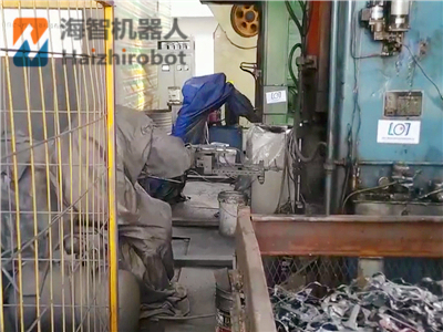 鍛造衝壓機械手 鍛造衝壓機械手