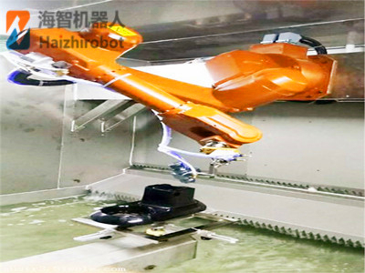 側裝噴漆機器人