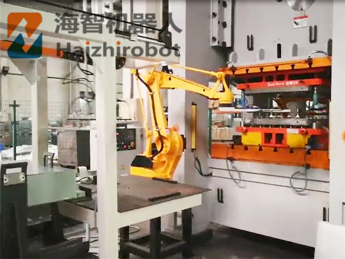 衝壓四軸機器人