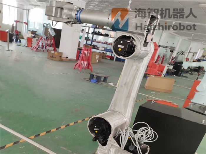 工業機器人成本要多少？機械手臂成本分析！