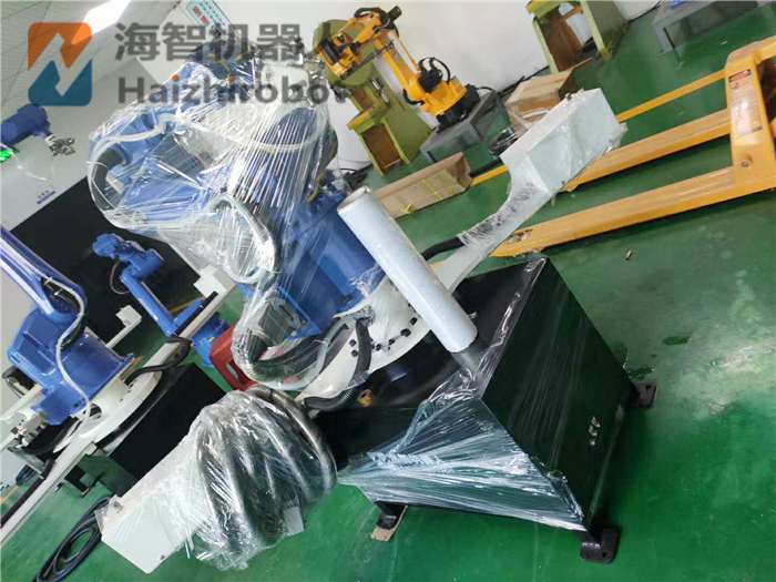 機械手噴塗轉台 9軸聯動自動噴漆機(圖1) 機械手噴塗轉台 9軸聯動自動噴漆機(圖1)