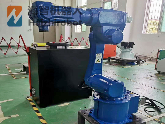 海智又㕛叒叕接單了!機器人餐具噴漆(圖1) 海智又㕛叒叕接單了!機器人餐具噴漆(圖1)