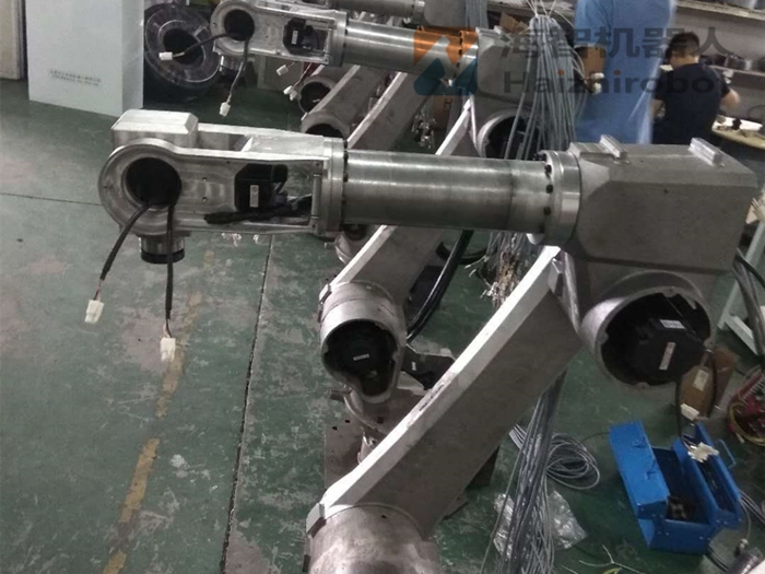 工業機器人集成商(圖1)