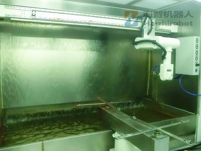 倒掛移動機器人轉台噴漆室(圖1)